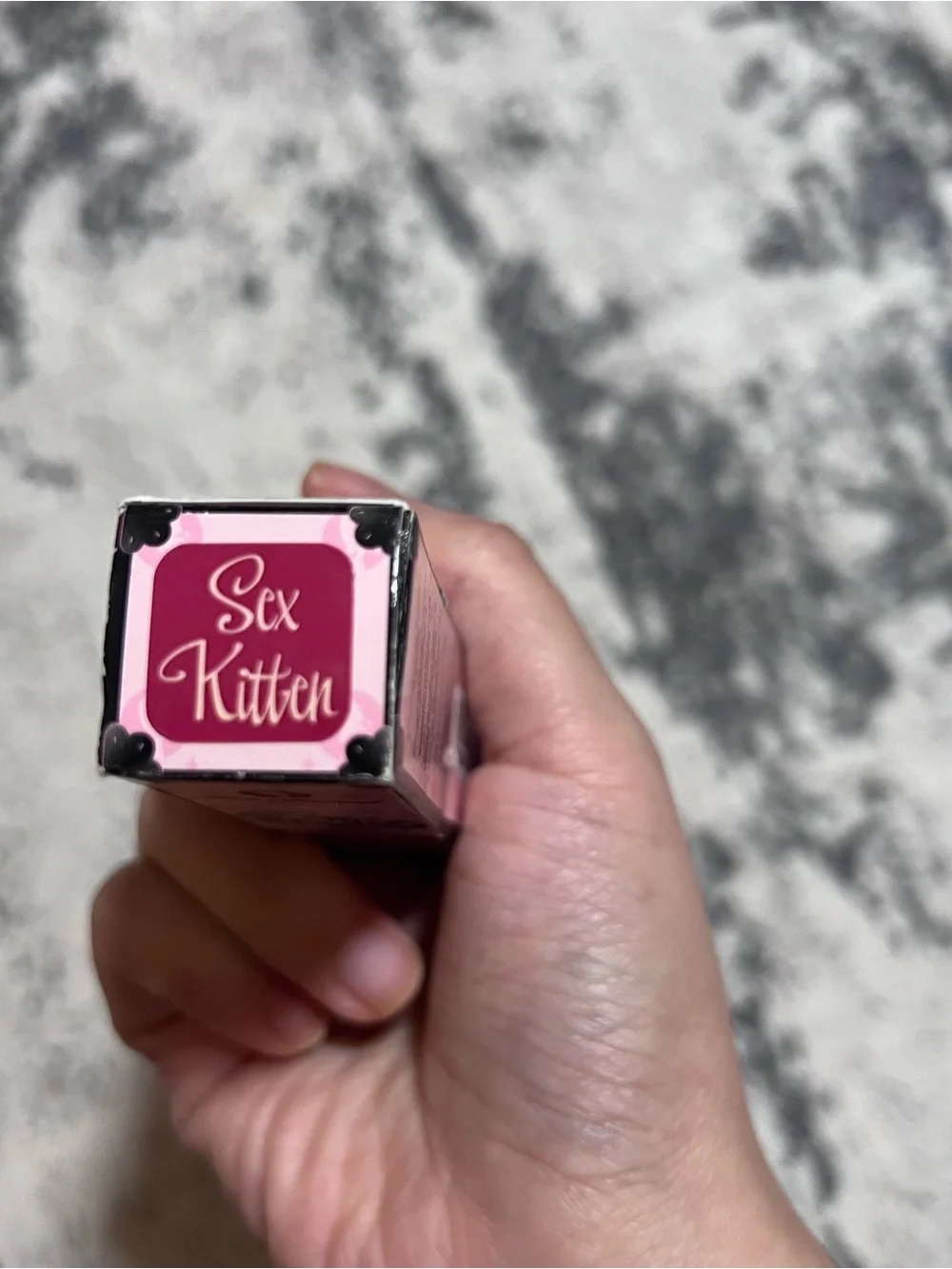 Too Faced Lip Of Luxury Champagne Essence Lipstick Sex Kitten
